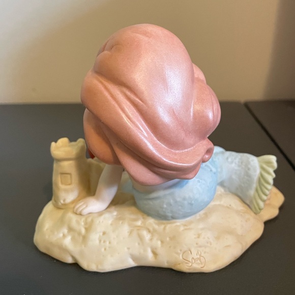 Precious Moments - Picture 6 of 8